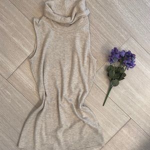 2 Piece Set by White House Black Market